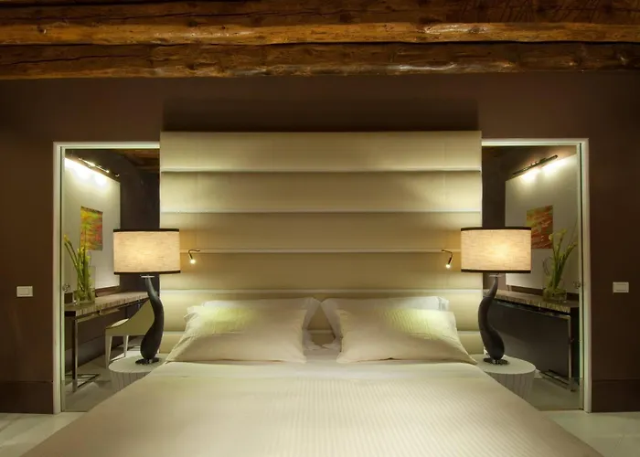 Sina Centurion Palace